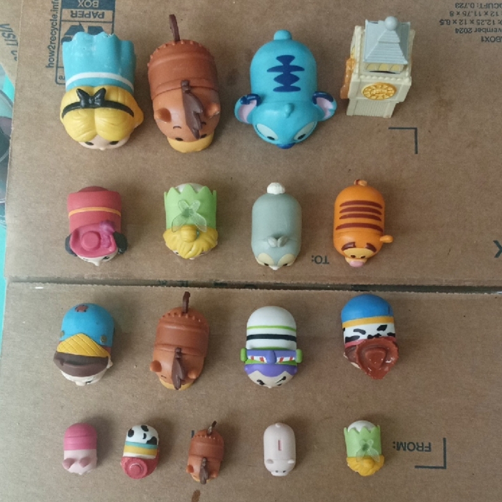 Lot Of Disney Tsum Tsums- 18 Pieces